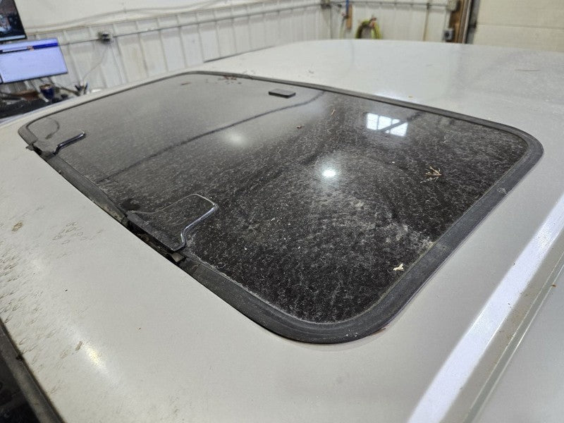 Roof Glass Fits 86-94 NISSAN PICKUP 642007