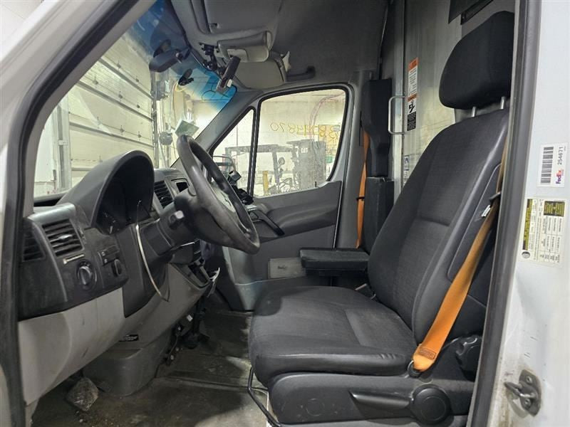 Fuel Pump 2.1L Pump Assembly Fits 14-17 MERCEDES SPRINTER 2500 580784
