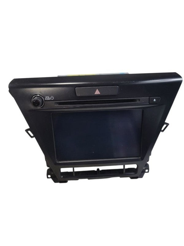 Audio Equipment Radio Display Screen Dash Lower US Market Fits 18-20 M