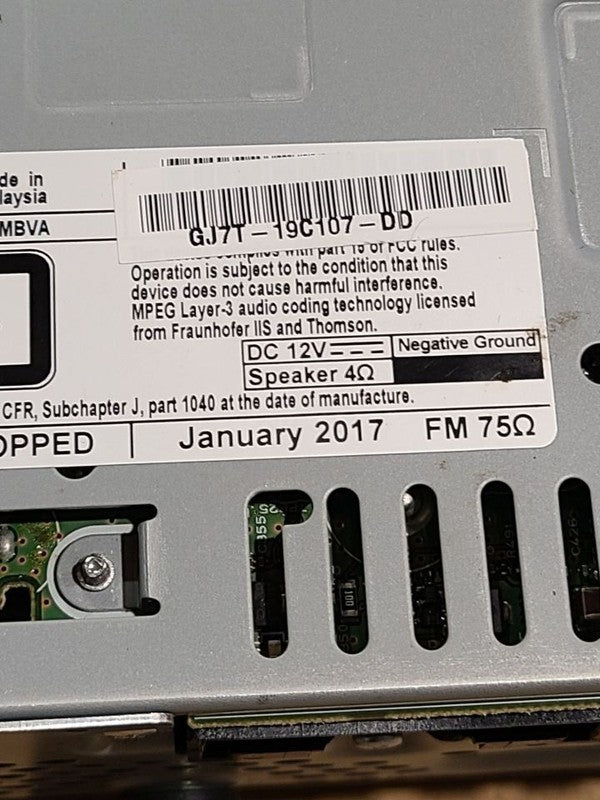 Audio Equipment Radio Receiver AM-FM-CD-MP3 Fits 17-19 MKC 626870