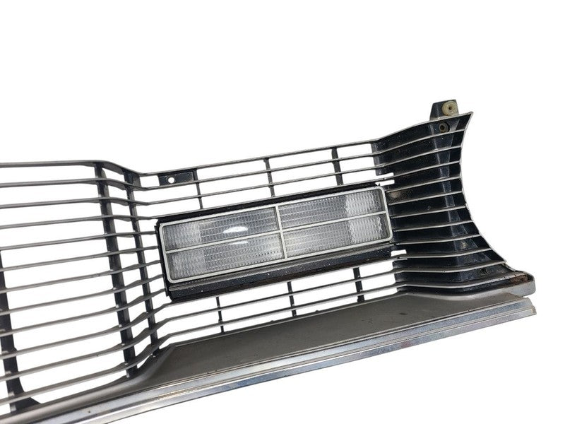 Grille Excluding SE Fits 75-76 DART 668112