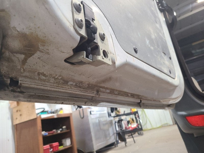 Driver Rear Back Door Low Roof Fits 10-18 MERCEDES SPRINTER 2500 67965