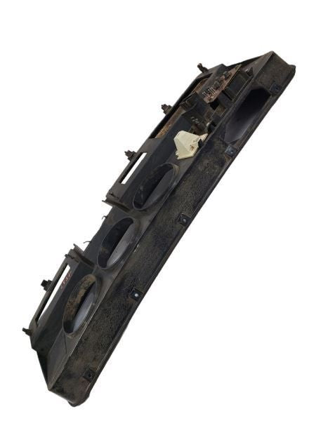 TDOD250   1990 Speedometer/Radio/Temperature Dash Bezel Assembly w/ Ve
