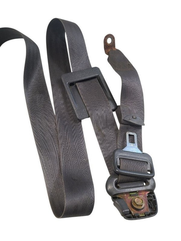 T100      1995 Seat Belt Front 663781