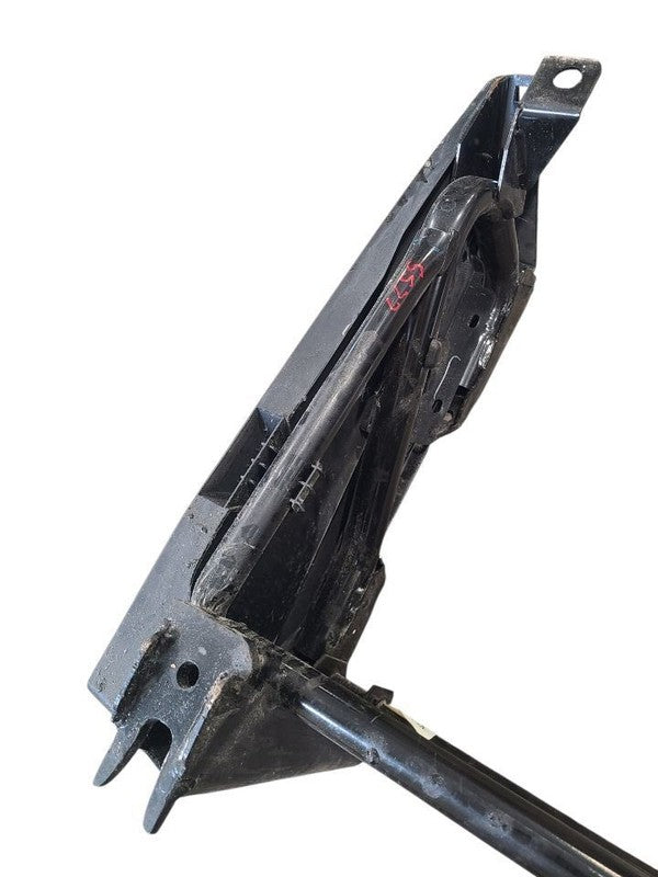PROMAST15 2019 Front Seat Track 670514