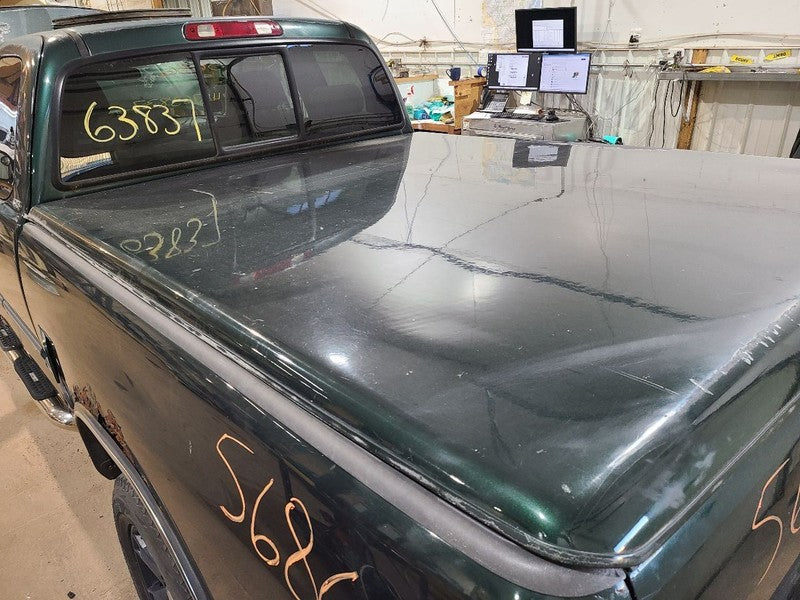 TUNDRA    2001 Topper/Tonneau 677115