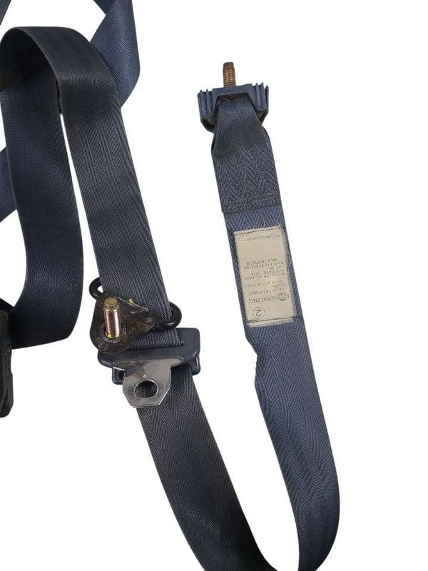 TNISSAN   1986 Seat Belt Front 641987