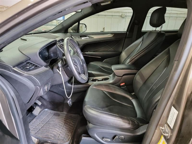 MKC       2017 Hatchback Strut 559734
