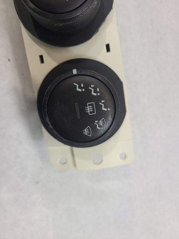 Temperature Control Fits 06-10 HUMMER H3 606156