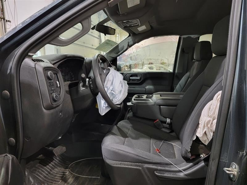 SILVRDO25 2020 Front Door 472853