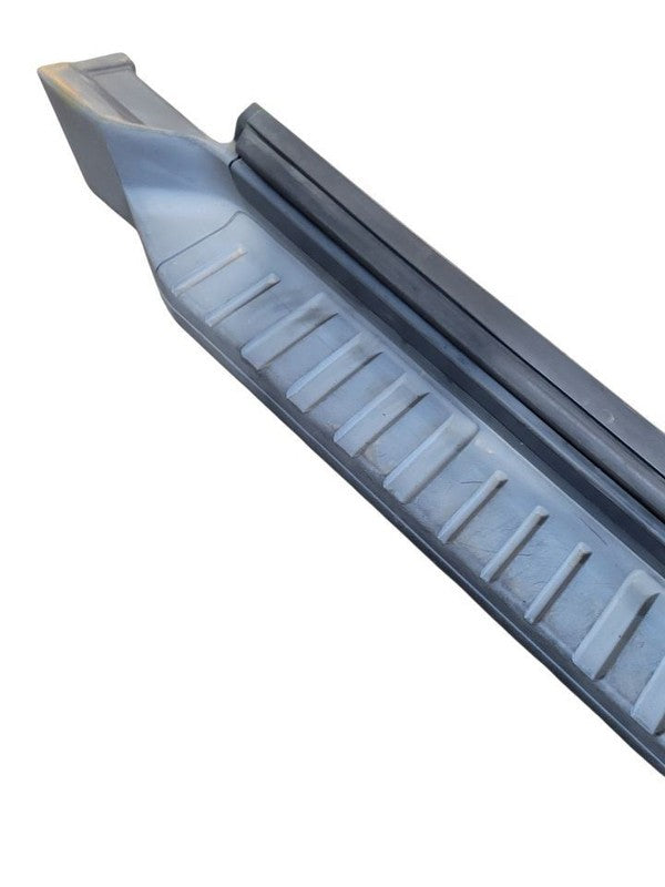 ESCAPE    2008 Running Board 671723