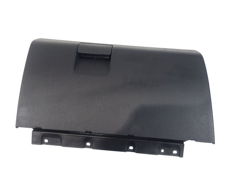 DAKOTA    2004 Glove Box 668228