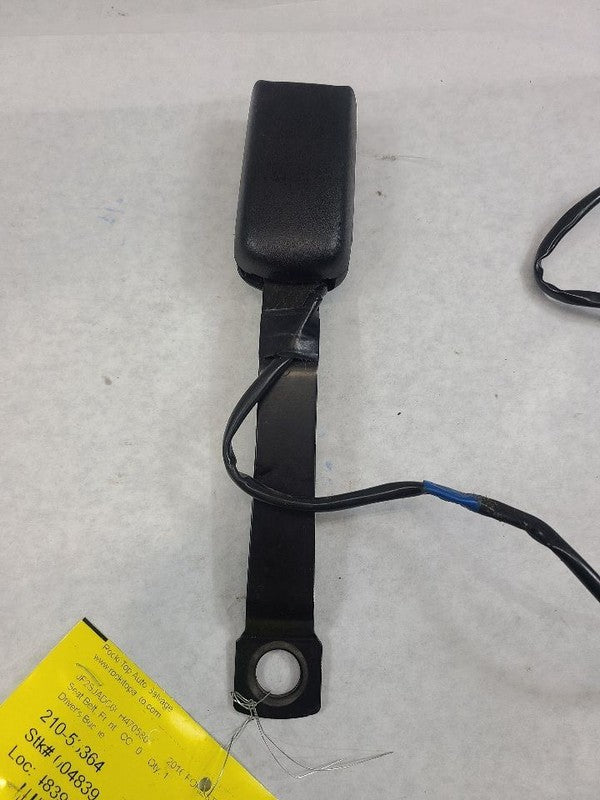 Seat Belt Front Driver Buckle Fits 14-18 FORESTER 607270