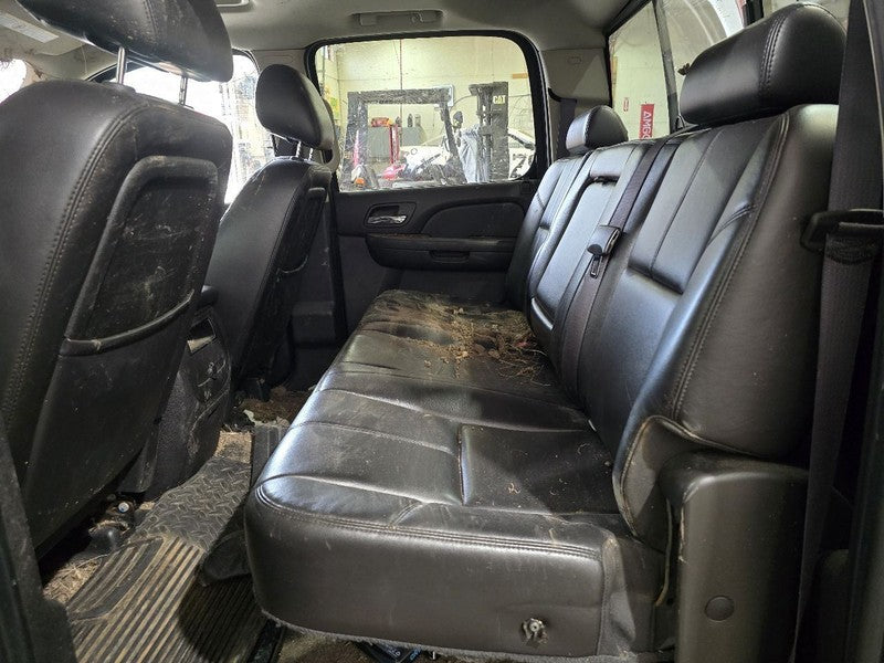 Rear Passenger Door Trim Panel Fits 2011 SILVERADO 2500 642340