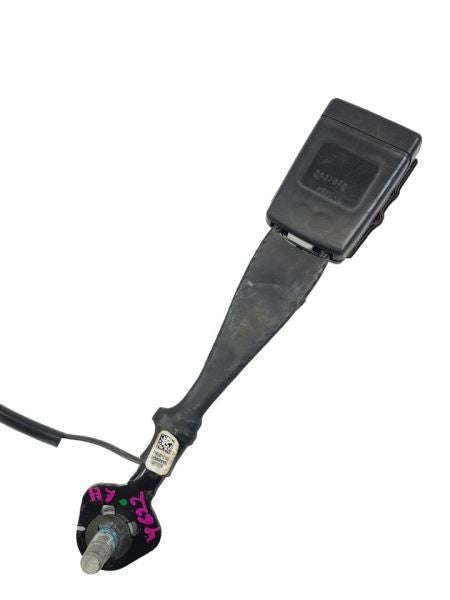 RAM2500   2020 Seat Belt Front 583900