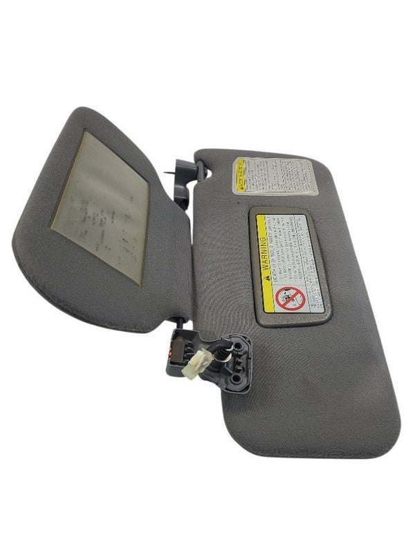 QX4       1999 Sun Visor 658278