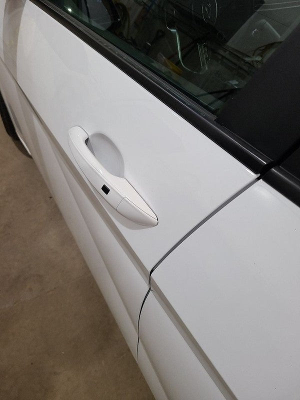 Driver Front Door Korea Built Automatic Down Fits 21-23 ELANTRA 665227