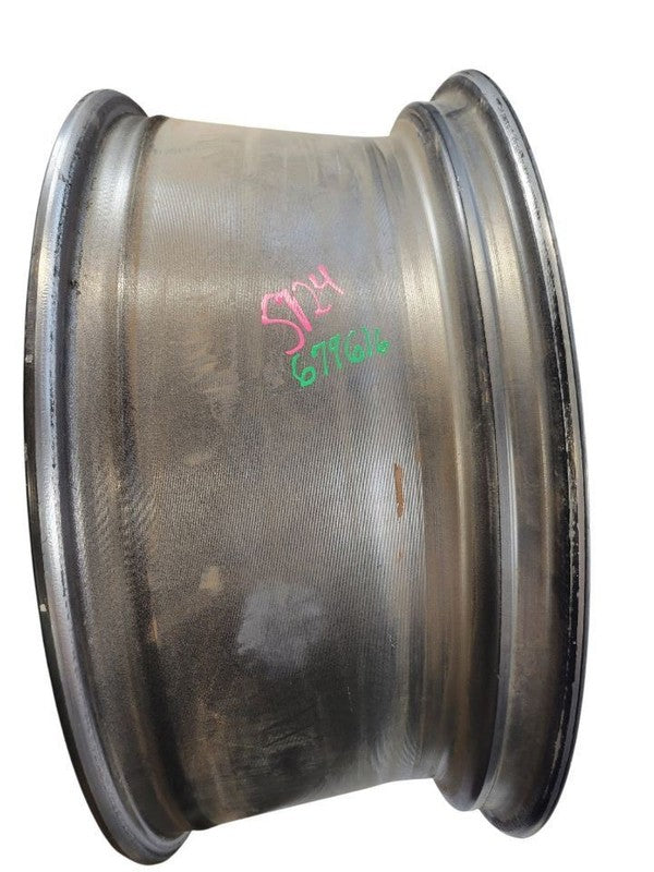 Wheel 22x9 7 Spoke Single Silver With Chrome Inserts Fits 15-20 ESCALA