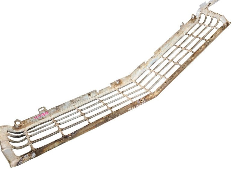 Grille Upper Fits 68 CHEVROLET PASS. 625483