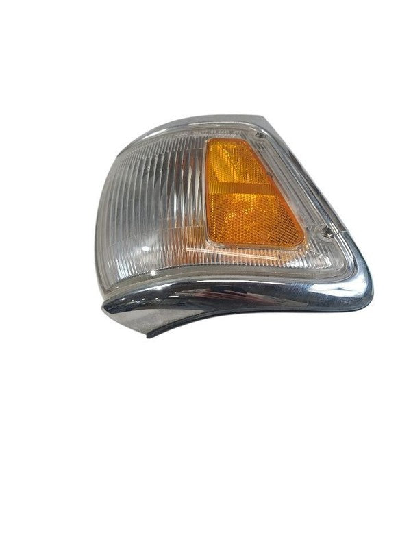 Passenger Corner/Park Light Park Lamp-turn Signal Fits 92-95 4 RUNNER 