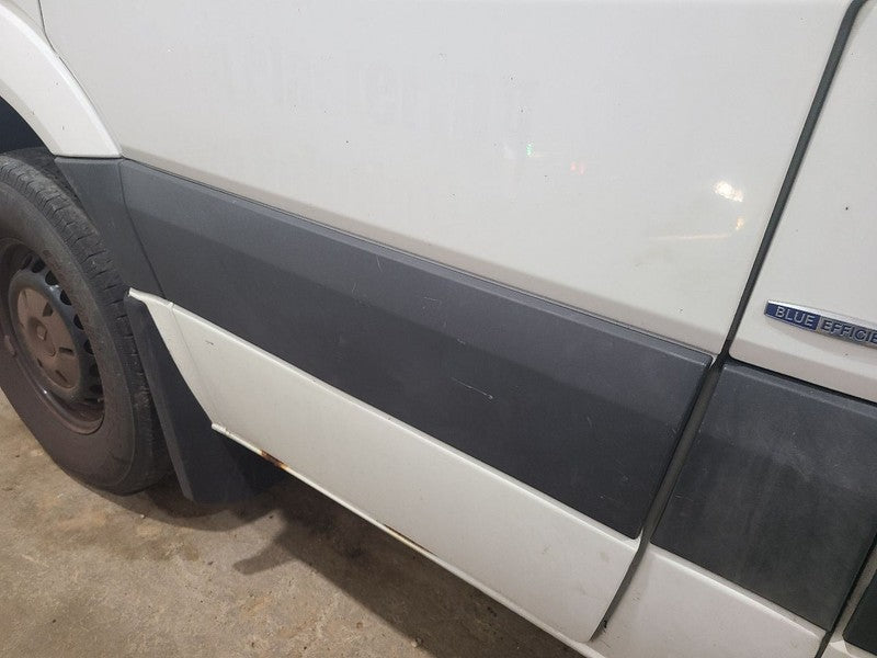 Driver Left Front Door Fits 10-18 MERCEDES SPRINTER 2500 679649