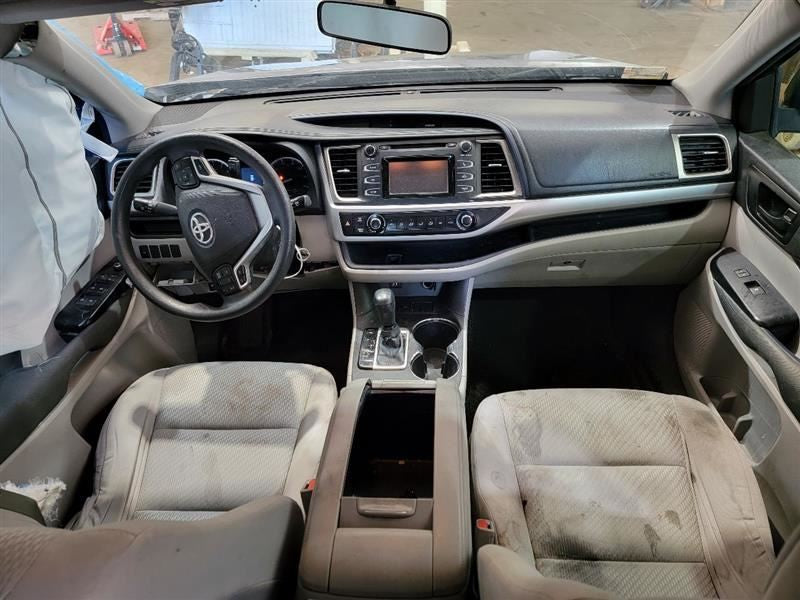 Rear Bumper Without Rear Park Assist Fits 14-19 HIGHLANDER 558164