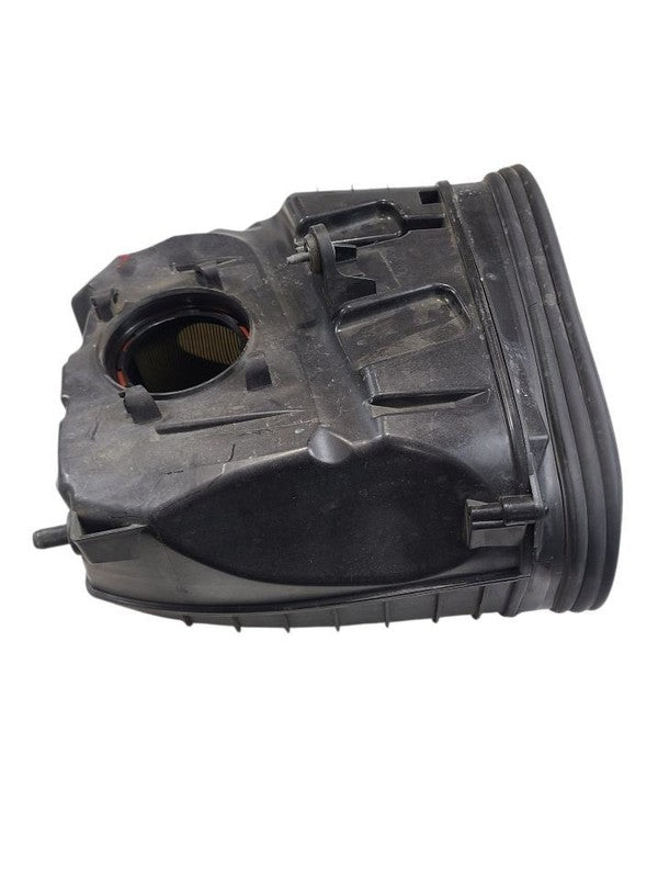 Passenger Right Air Cleaner 3.0L Fits 15-18 PORSCHE MACAN 661483