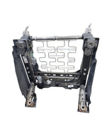 SIENNA    2019 Front Seat Track 670042