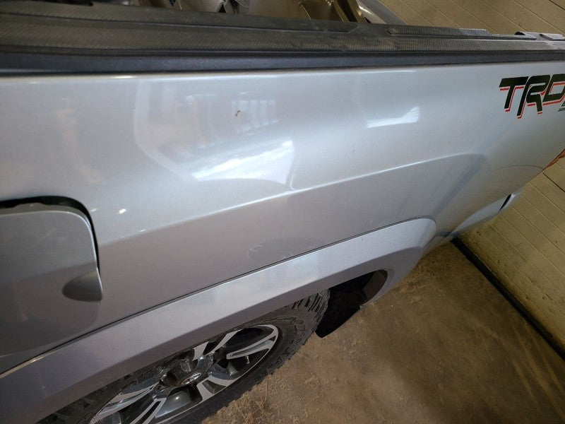 Pickup Box 5' 0" Short Box With Fender Flare Fits 16-23 TACOMA 672336