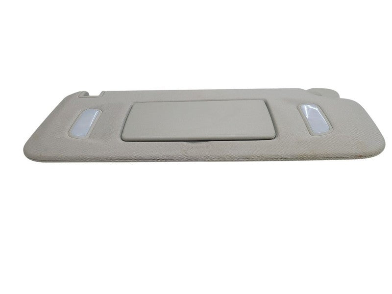 Passenger Right Sun Visor Illuminated Fits 07-14 ESCALADE 676729