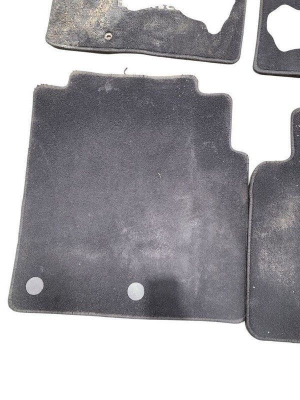 TOWN COUN 2016 Floor Mat 621159