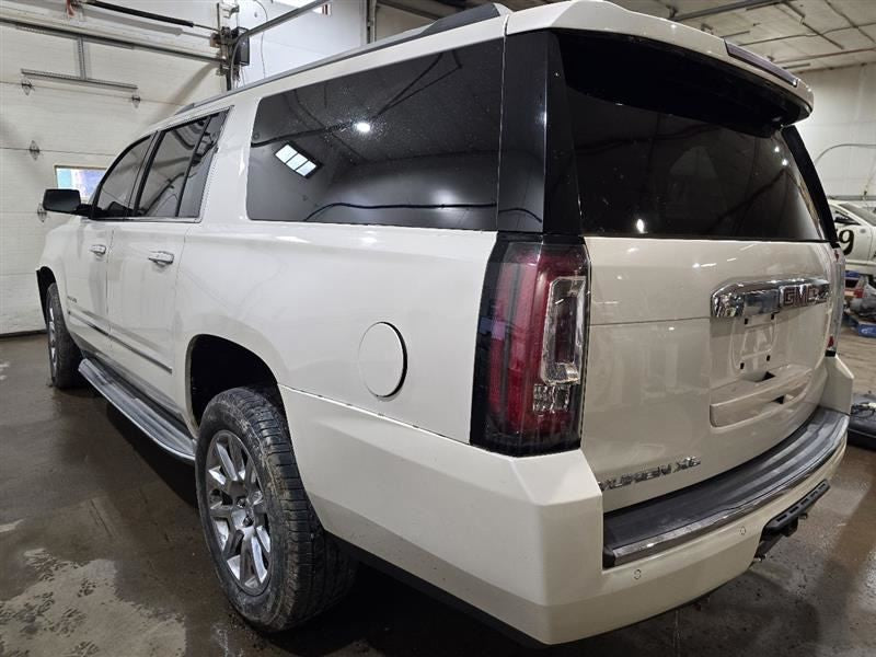 Driver Left Headlight HID Opt T4F Fits 15-20 YUKON 583994