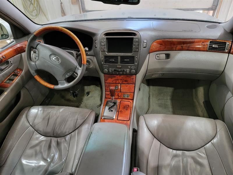 LS430     2002 Steering Wheel 547066