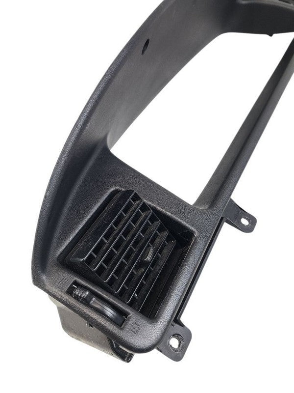 T100      1995 Dash Bezel 659440
