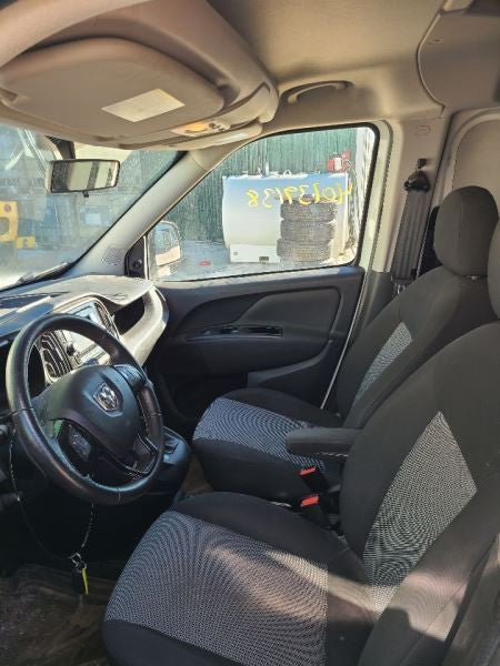 Rear Bumper Textured With Park Assist Fits 15-19 PROMASTER CITY 601864