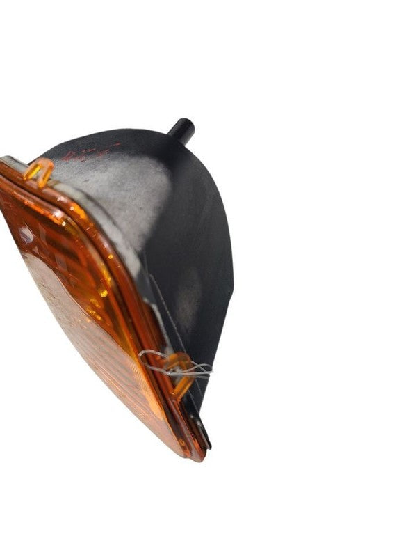 Passenger Corner/Park Light Park Lamp-turn Signal Fits 06-10 HUMMER H3