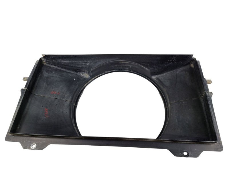 YUKONXL15 2004 Radiator Shroud 650117