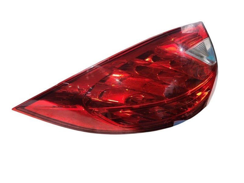 CAYENNE   2012 Tail Light 636201