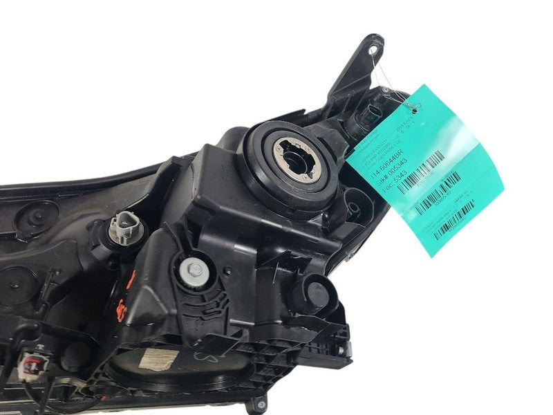 Passenger Headlight Halogen Without Black Trim Fits 16-18 RAV4 655082