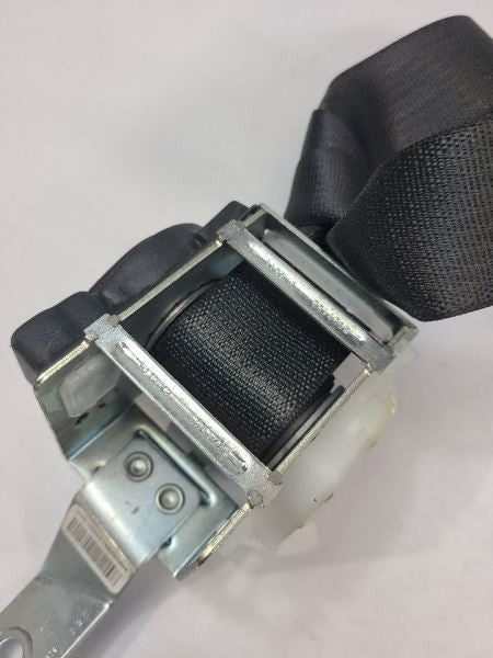 REAR CTS       2013 Passenger Side Retractor Seat Belt Rear 560507