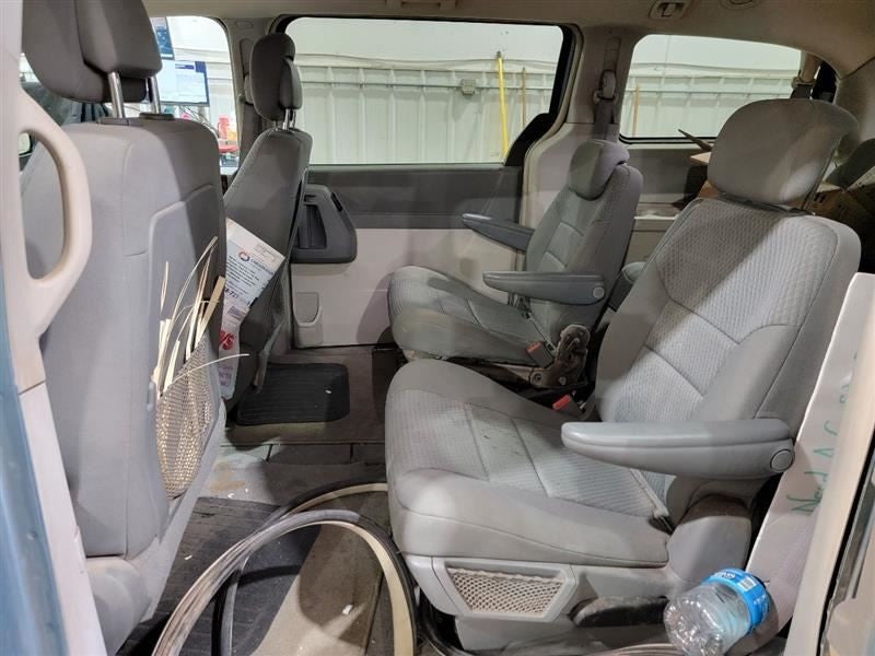 Chassis ECM Fits 2010 CARAVAN 569376 56054223AA