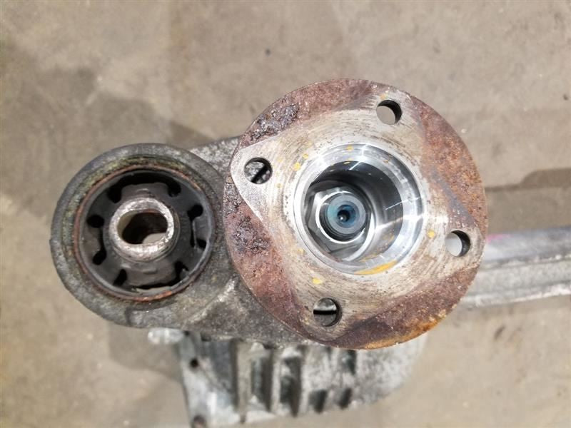 Carrier Front Axle 6 Cylinder 3.13 Ratio Fits 05-19 FRONTIER 481273