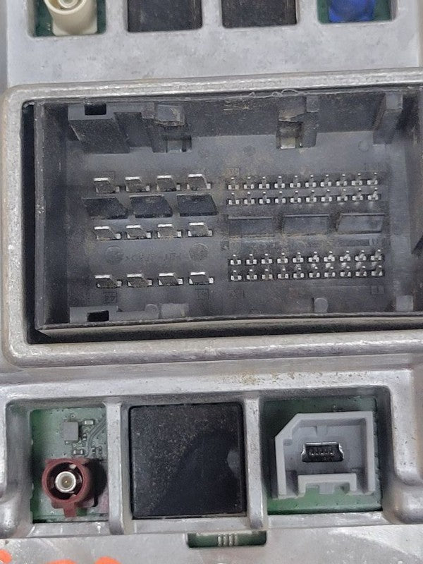 Audio Equipment Radio Display And Receiver Fits 19-20 DODGE 2500 PICKU