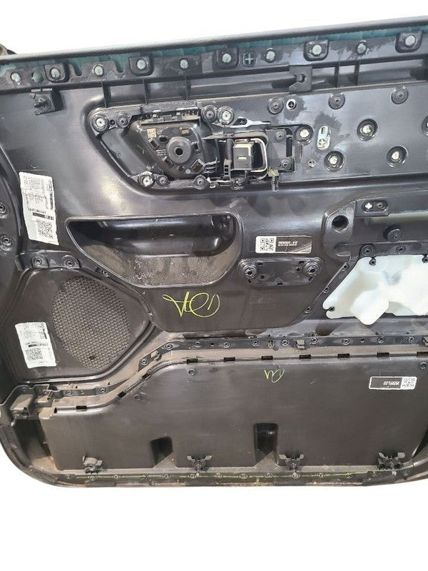 RAM15NEW  2019 Front Door Trim Panel 649533