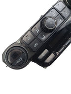 Temperature Control Dash Mounted ID 23449658 Fits 15 YUKON 584488