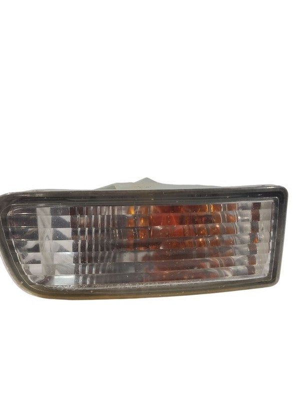 Driver Corner/Park Light Park Lamp-turn Signal Fits 99-02 4 RUNNER 653