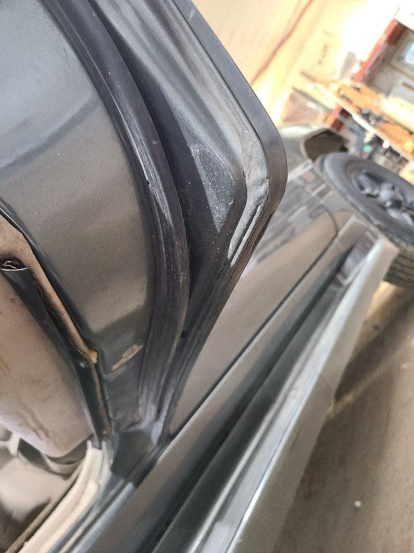 Passenger Right Rear Side Door Fits 98-02 LEXUS LX470 674366