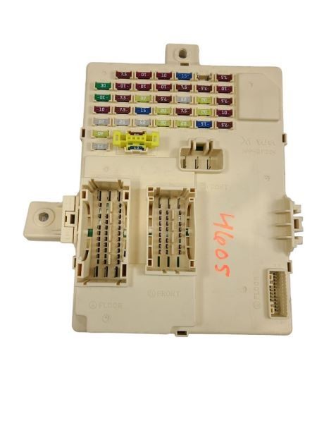 SONATA    2011 Fuse Box Cabin 582993