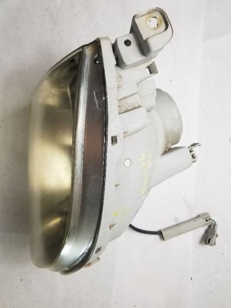 Passenger Right Headlight Without Crew Cab Fits 05-06 TUNDRA 269871