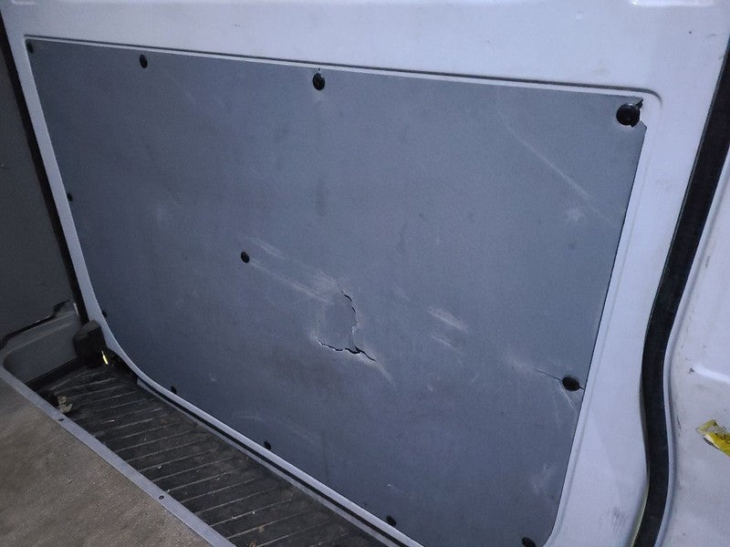 Passenger Rear Side Door Sliding Fits 10-18 MERCEDES SPRINTER 2500 673